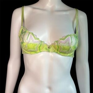 Savage X Fenty Neon Green Lace Bra